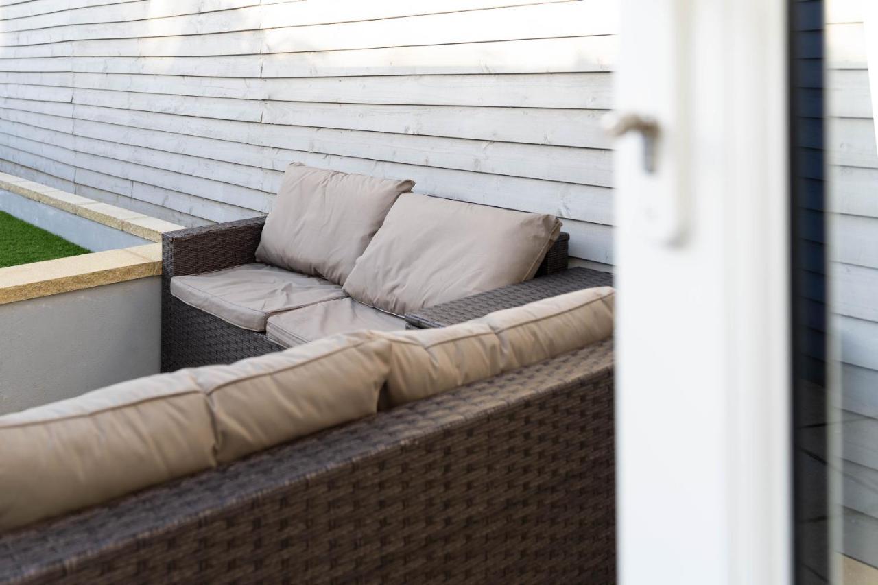Open Mind Property - 6 Luxury Bedrooms With Free Parking Portsmouth Zewnętrze zdjęcie