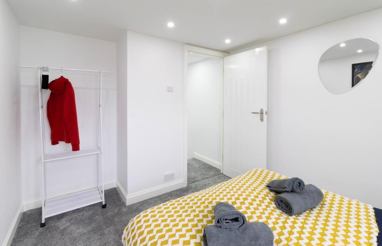 Open Mind Property - 6 Luxury Bedrooms With Free Parking Portsmouth Zewnętrze zdjęcie