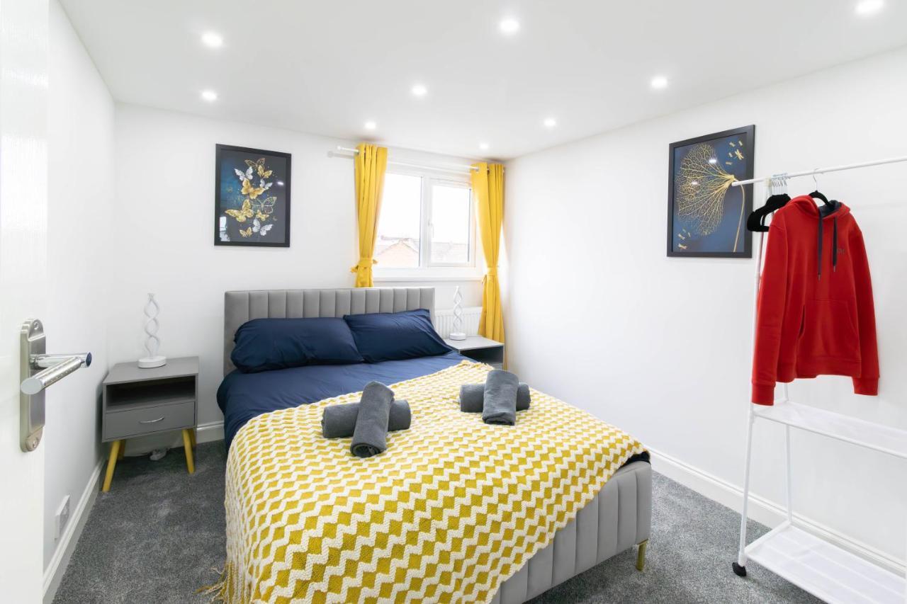 Open Mind Property - 6 Luxury Bedrooms With Free Parking Portsmouth Zewnętrze zdjęcie