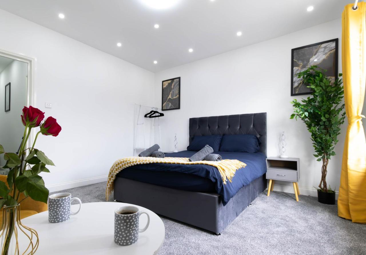 Open Mind Property - 6 Luxury Bedrooms With Free Parking Portsmouth Zewnętrze zdjęcie