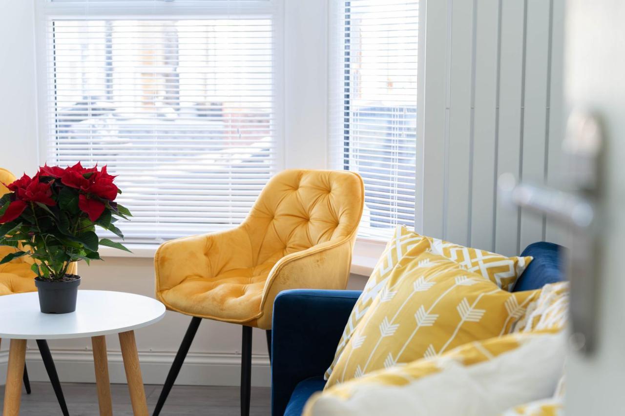 Open Mind Property - 6 Luxury Bedrooms With Free Parking Portsmouth Zewnętrze zdjęcie