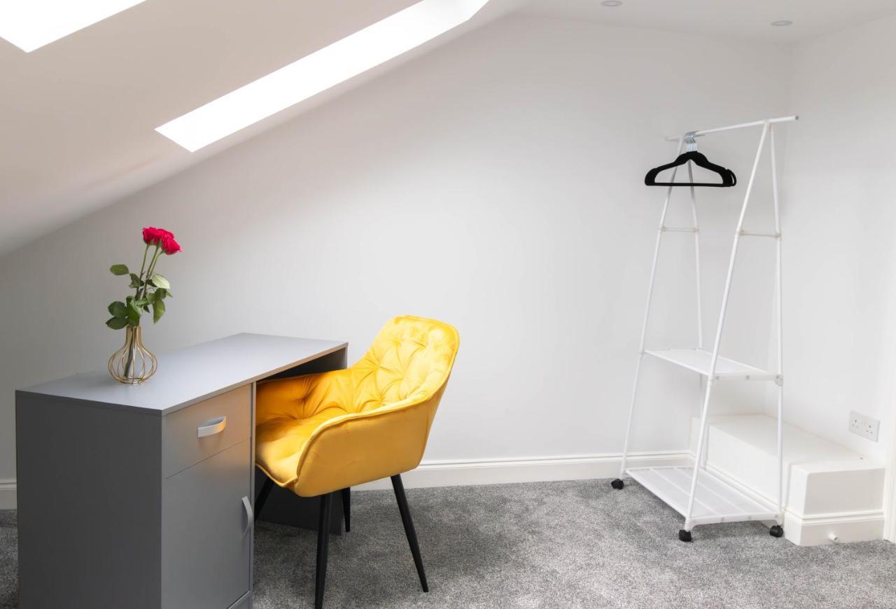 Open Mind Property - 6 Luxury Bedrooms With Free Parking Portsmouth Zewnętrze zdjęcie