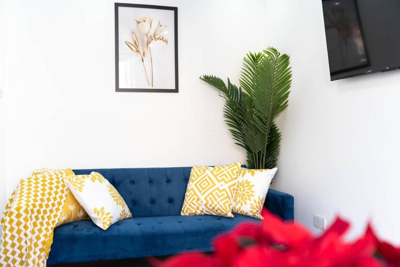 Open Mind Property - 6 Luxury Bedrooms With Free Parking Portsmouth Zewnętrze zdjęcie